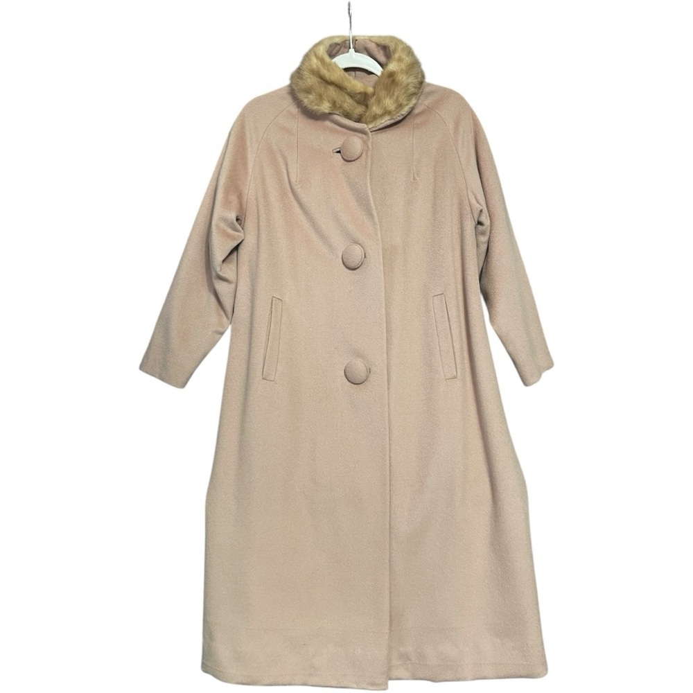 Vintage J.P. Stevens & Co. Inc. Velustre Cream  100% Wool Coat